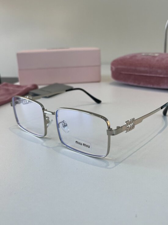 ✅NWT Authentic  MIU MIU Sunglasses main image 4